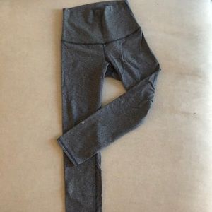 Lululemon crop wonder under!